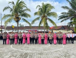 Kapolres Pimpin Upacara Sertijab Kabag Ops dan Kapolsek di Lingkungan Polres Pesibar