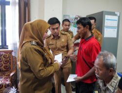 Pemkot Bandarlampung Beri Bantuan kepada 15 Rumah Korban Puting Beliung
