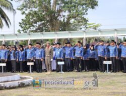 PEMKAB PESIBAR GELAR UPACARA PERINGATAN HUT KORPRI KE-54