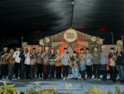BUPATI DEDI IRAWAN RESMI TUTUP NGEJALANG FEST DI NEGERI RATU TENUMBANG