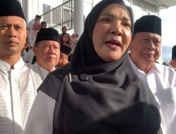 Wali Kota Bandar Lampung Salat Idul Adha Bersama Masyarakat di Masjid Al Furqon
