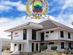Kabag Umum Sekretariat DPRD Lamsel Tegaskan Anggaran Laundry Sudah Sesuai Mekanisme E-Katalog 6