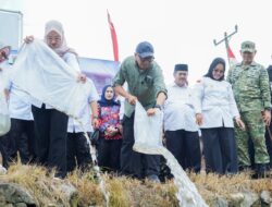 Gubernur Lampung dan Bupati Elfianah Lepas 33.000 Bibit Ikan di Sungai Mesuji