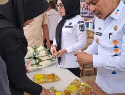 Sembako Murah Hadir di Blambangan Umpu, Bupati Ayu: Daya Beli Masyarakat Harus Dijaga
