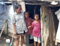 Ditolak di Sekolah Terdekat, Dua Anak Tukang Rongsok Akhirnya Bersekolah di SDN 2 Way Kandis